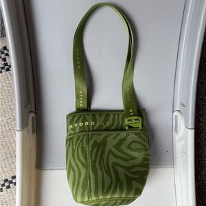 HydroJug Green Zebra Carrier